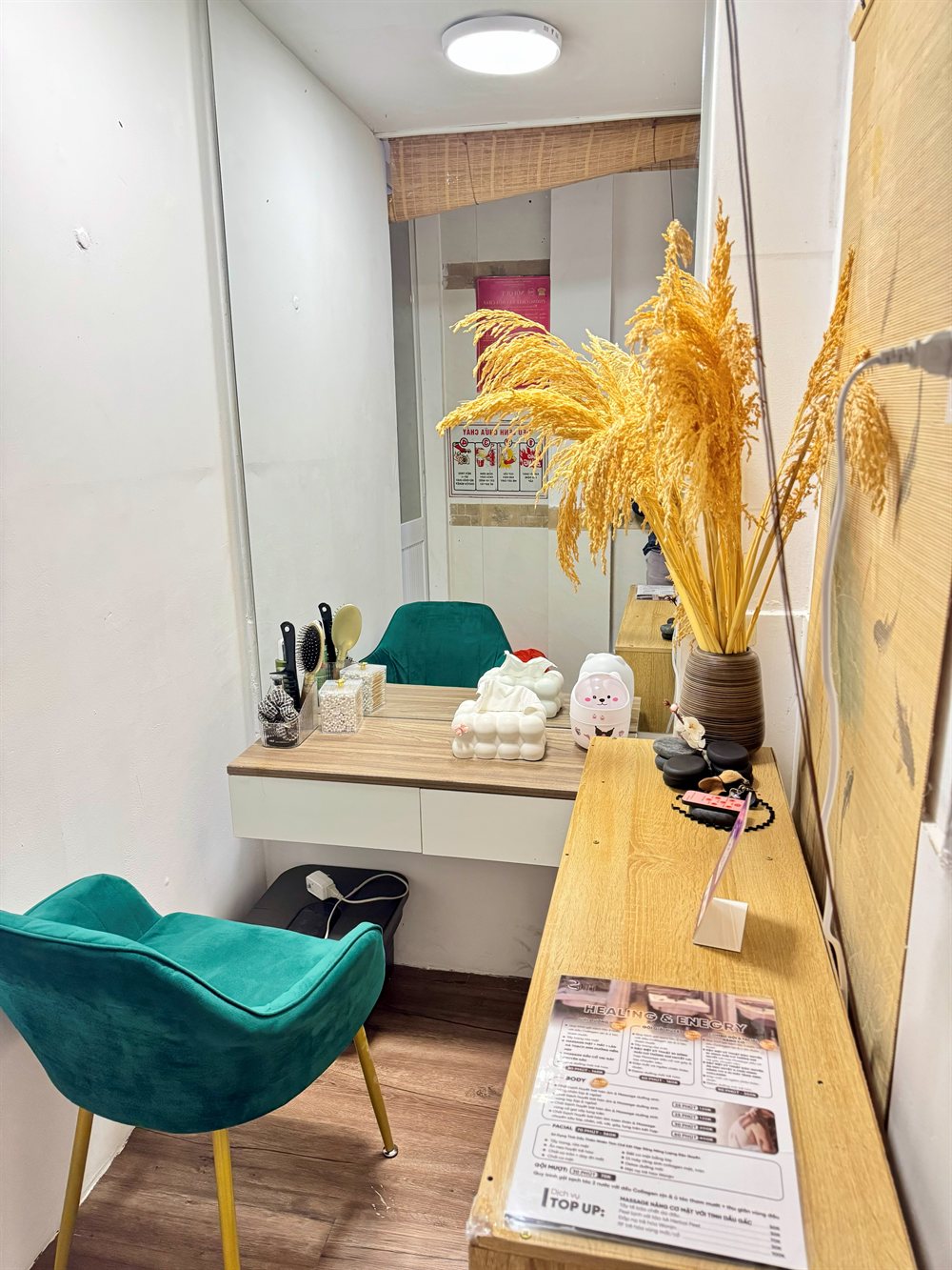 Khu vực sấy tóc & tạo kiểu